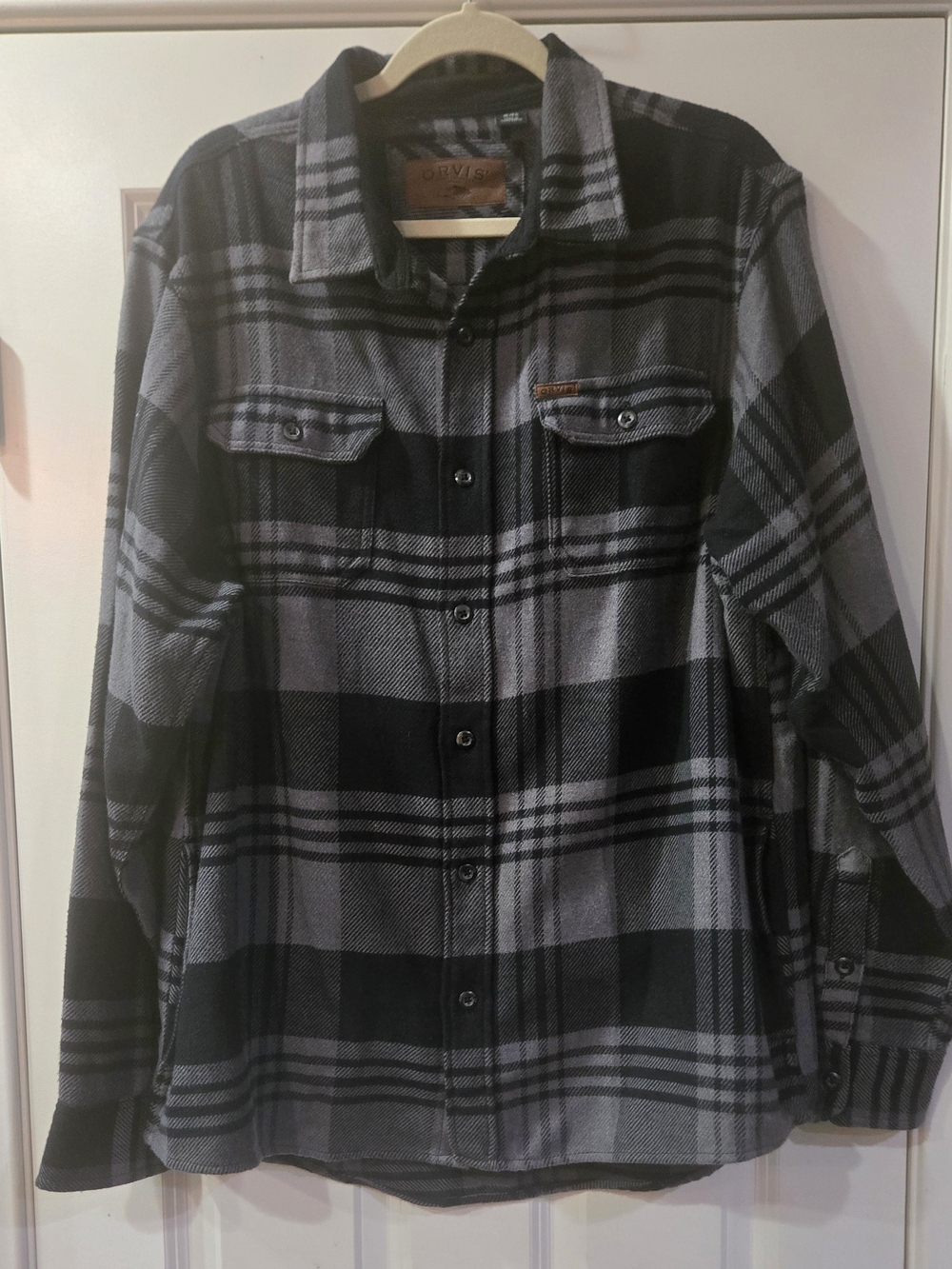 Orvis Men's Black & Gray Plaid Shirt Jacket